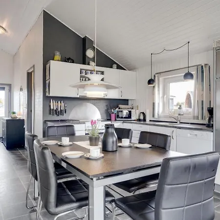 Esir - 800m From The Sea In Western Jutland By Interhome 펜션 *