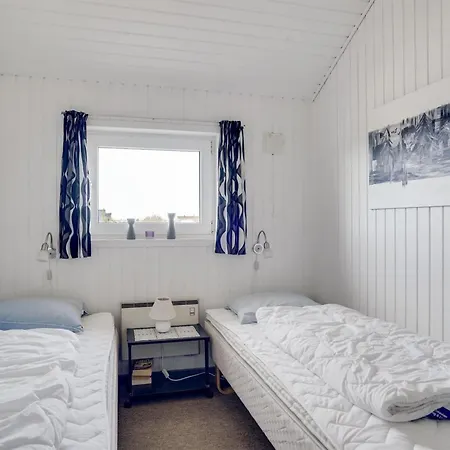 Esir - 800m From The Sea By Interhome *